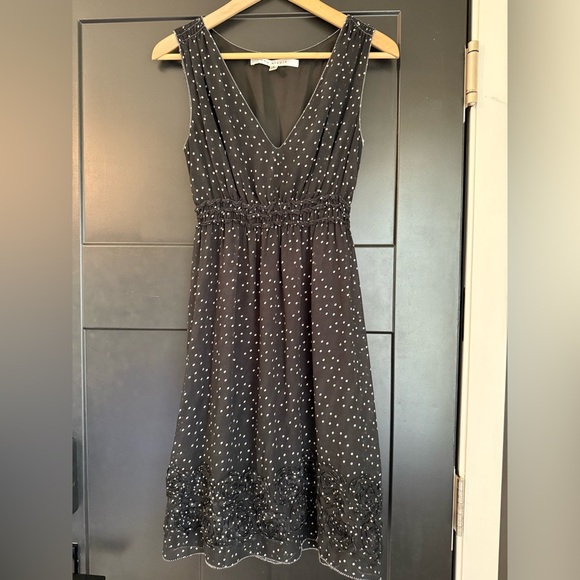 Max Studio Dresses & Skirts - Elegant Black and Tan Dress